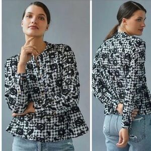 Pilcro The Whitney Textured Trapeze
Floral embroidered Pull Over Gingham XL